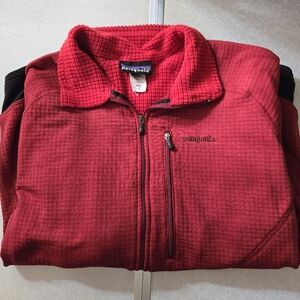 Patagonia Mens R1 Pullover Red Color Size Small